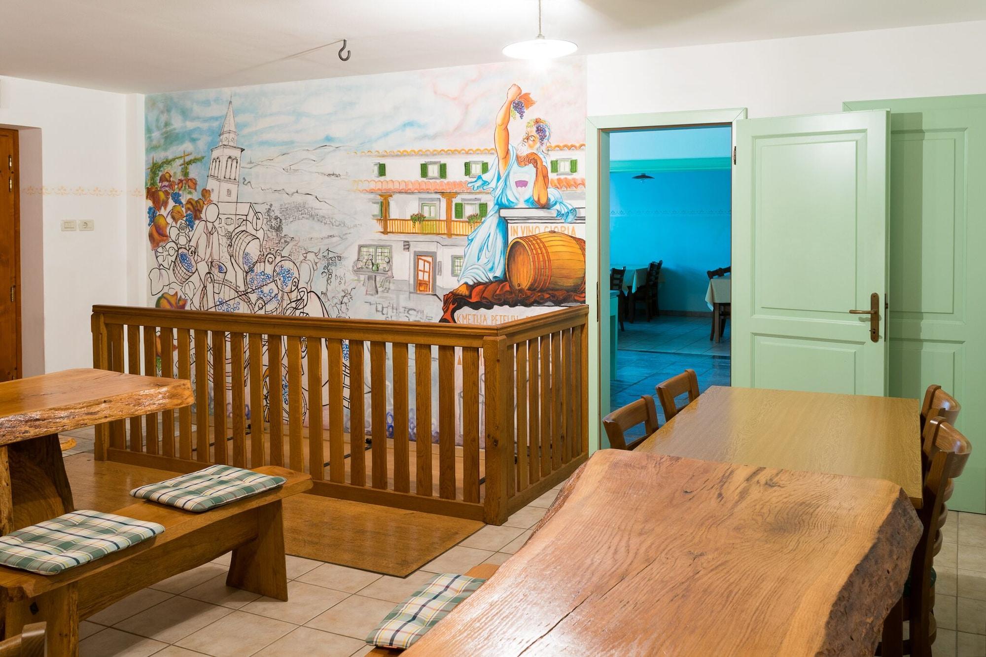 Restaurant Tourist Farm Petelin-Durcik