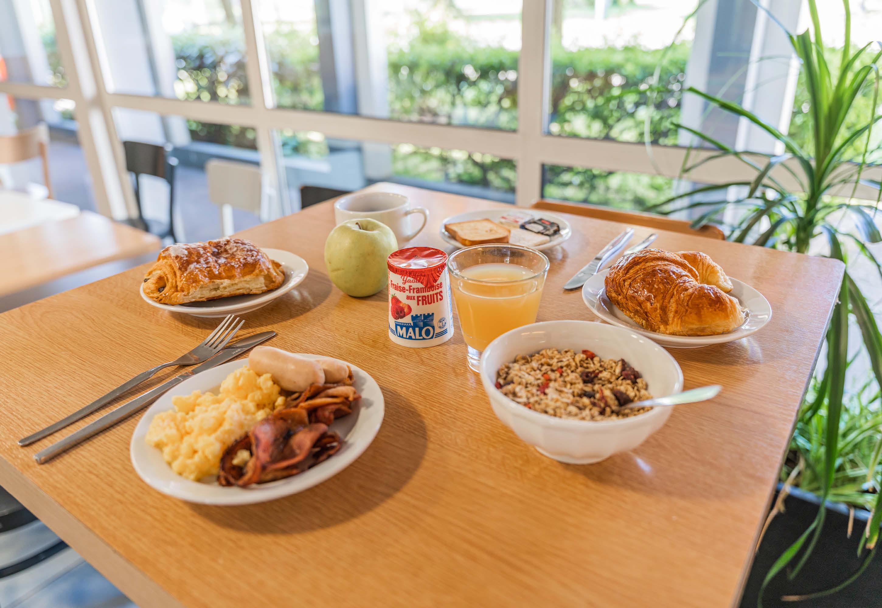 Restaurant B&B HOTEL Strasbourg Sud Geispolsheim