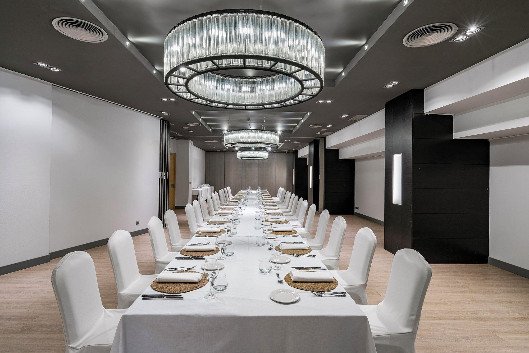 Sala de Reuniones Dorma Coliseum