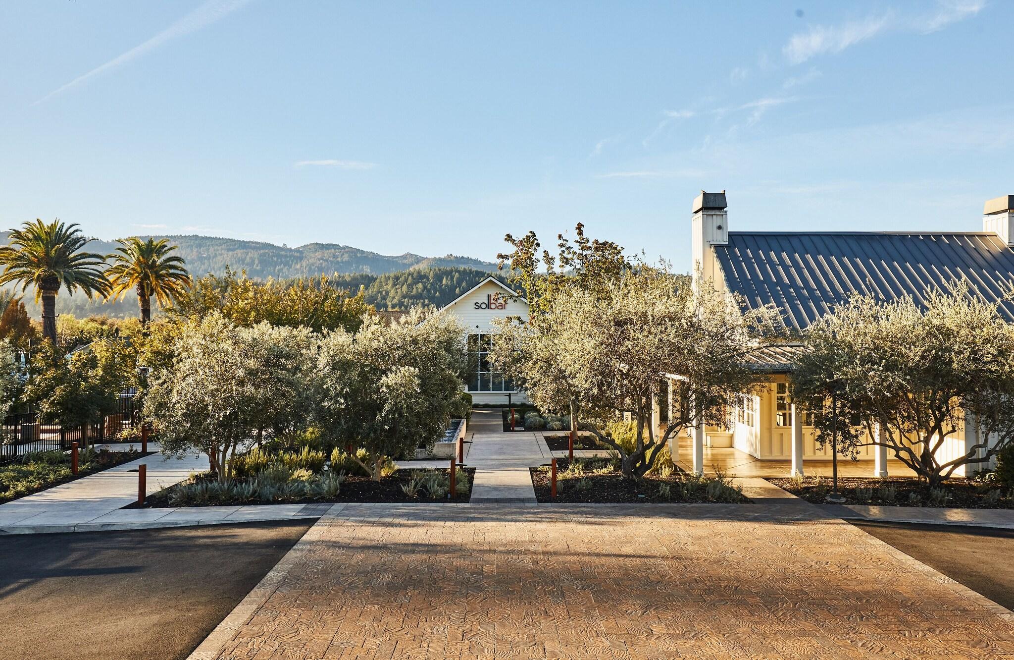 Vista Exterior Solage Calistoga