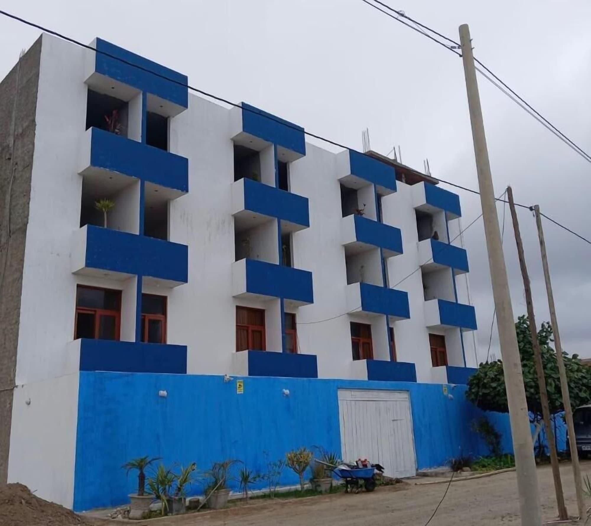 Vista Exterior Hostal Lobitos
