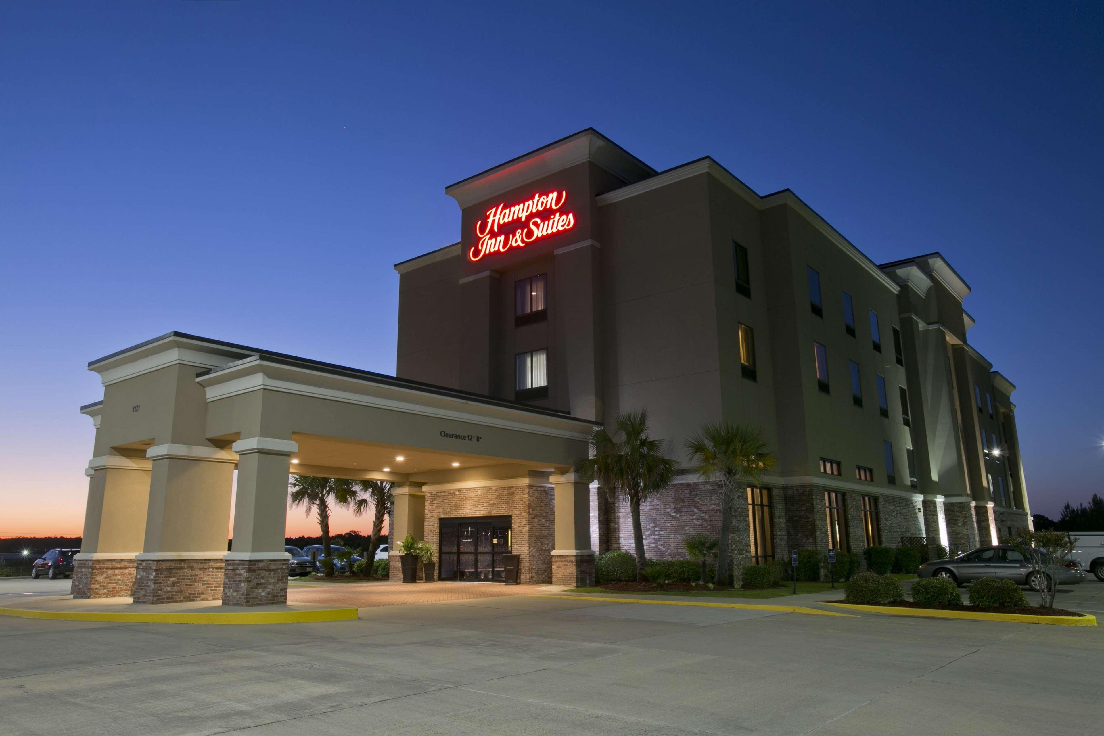Vista Exterior Hampton Inn & Suites Wiggins