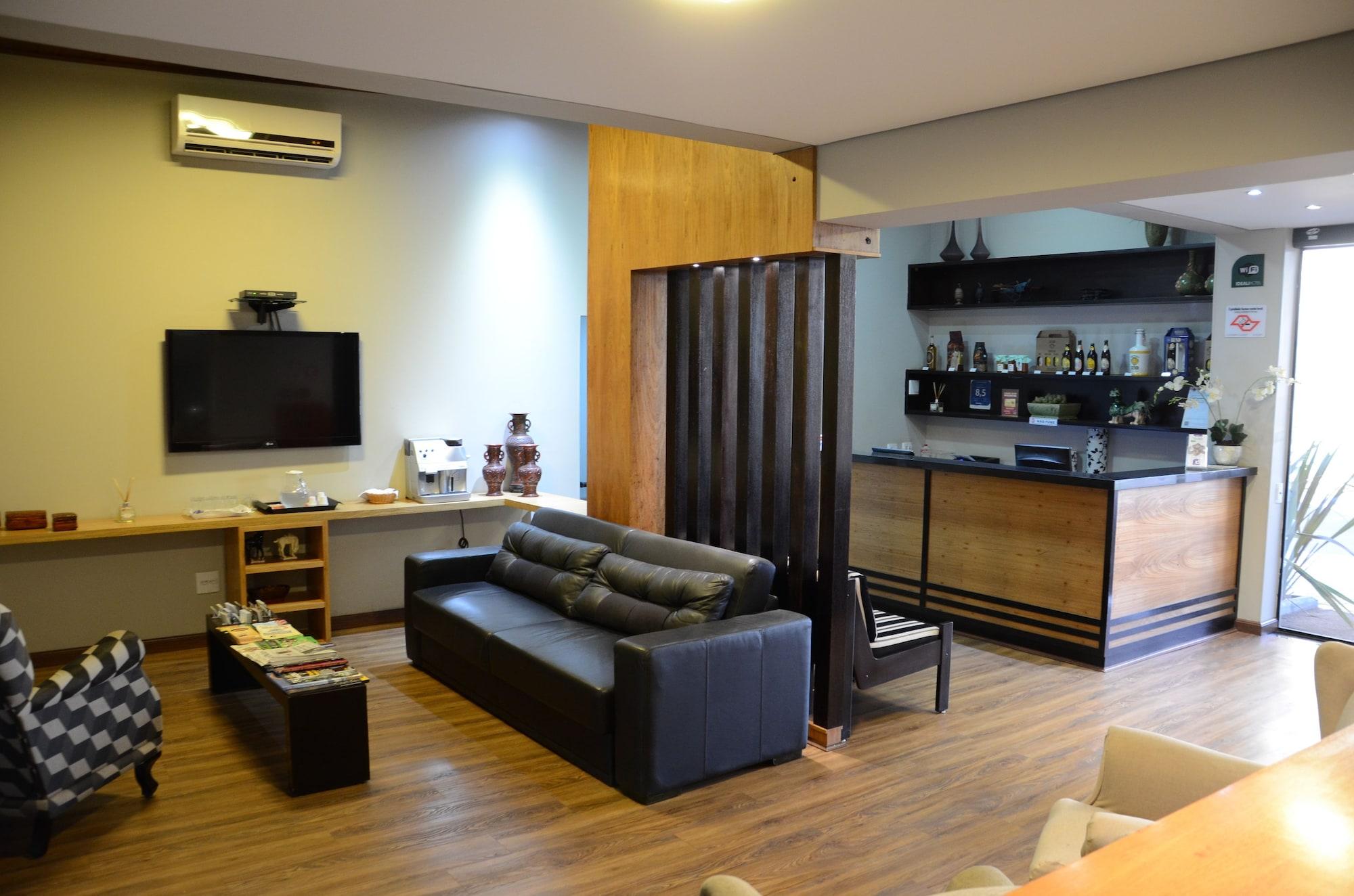 Vista Lobby Ideali Hotel