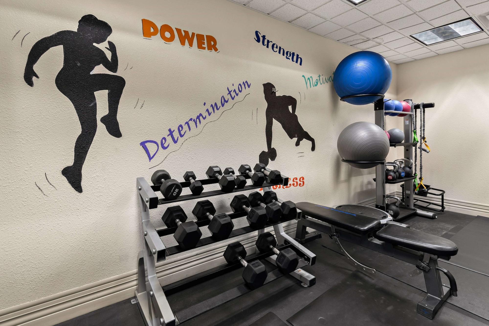 Gimnasio Ramada by Wyndham Harrisburg/Hershey Area