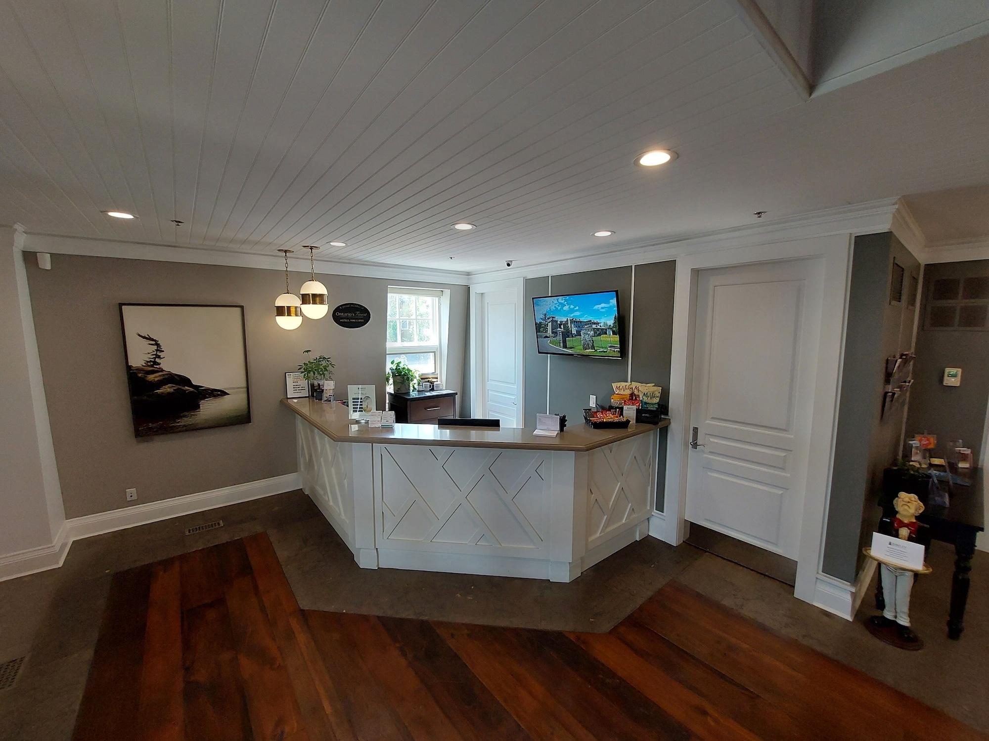 Vista Lobby Rawley Resort, Spa & Marina, Trademark Collection by Wyndham