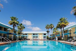 Alojamiento - Garnet Inn & Suites, Orlando