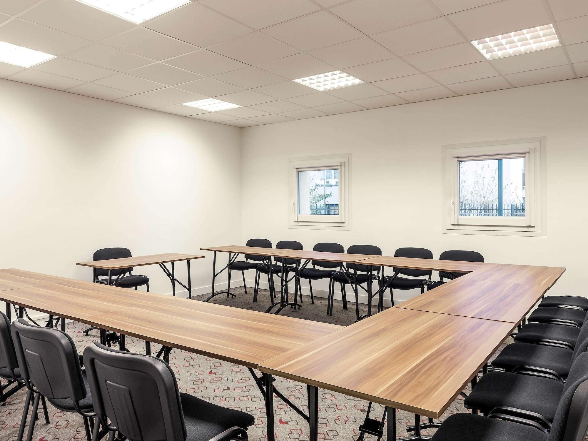 Sala de Reuniones ibis Epinay sur seine Gennevilliers