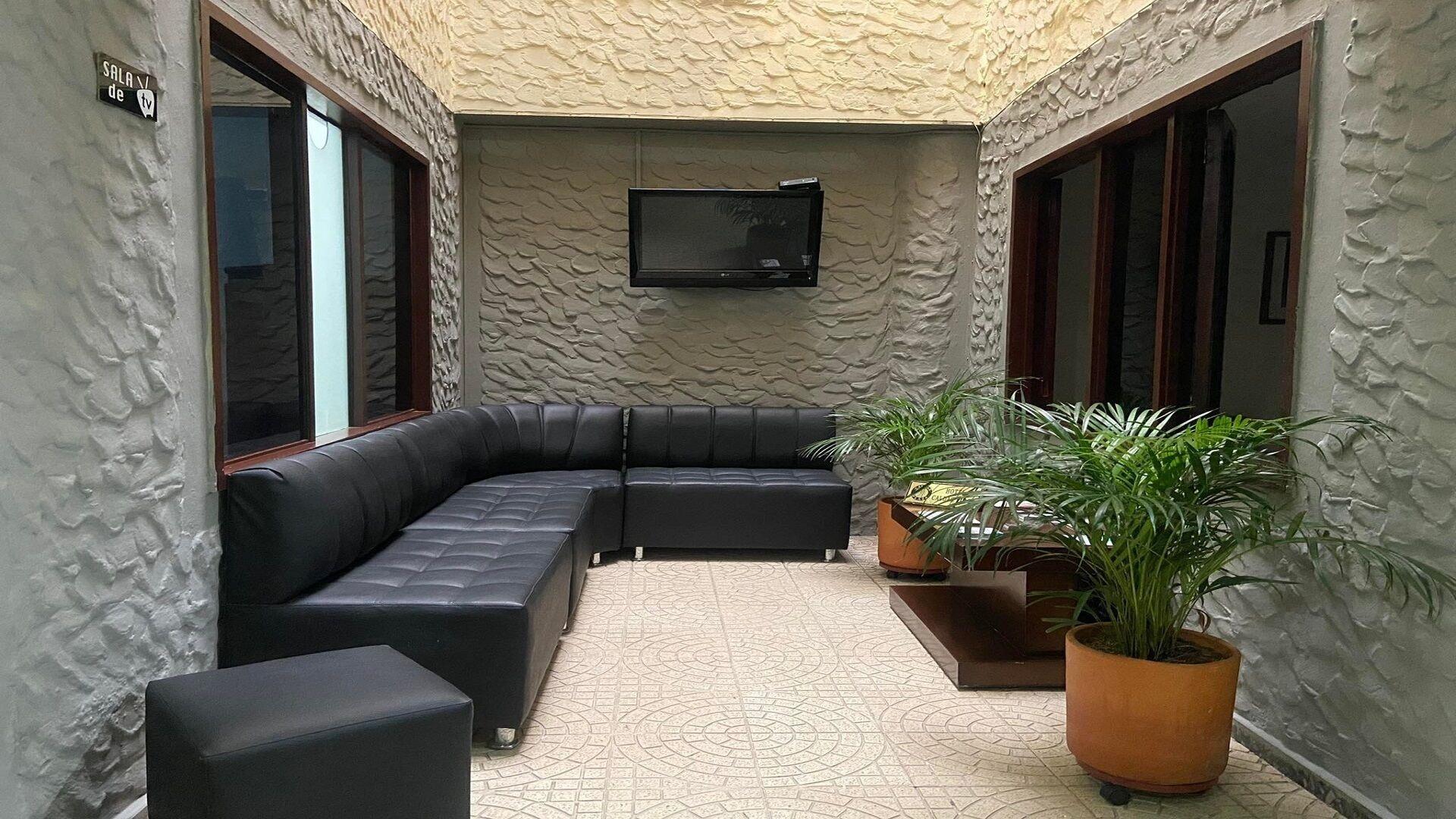 Vista Lobby Hotel Caldas Plaza