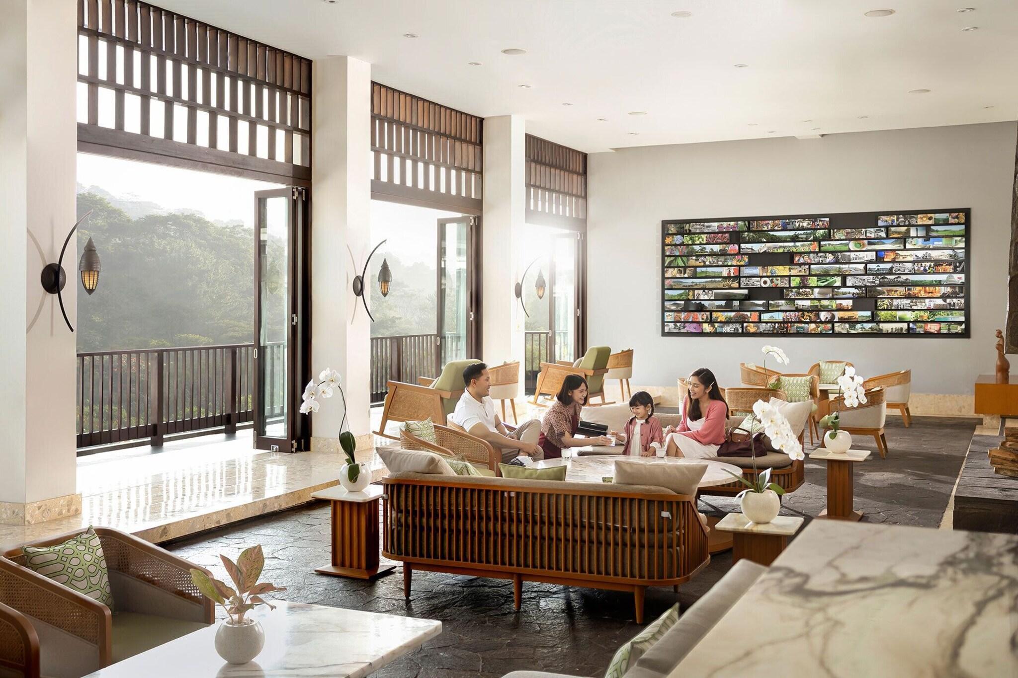 Vista Lobby Padma Hotel Bandung
