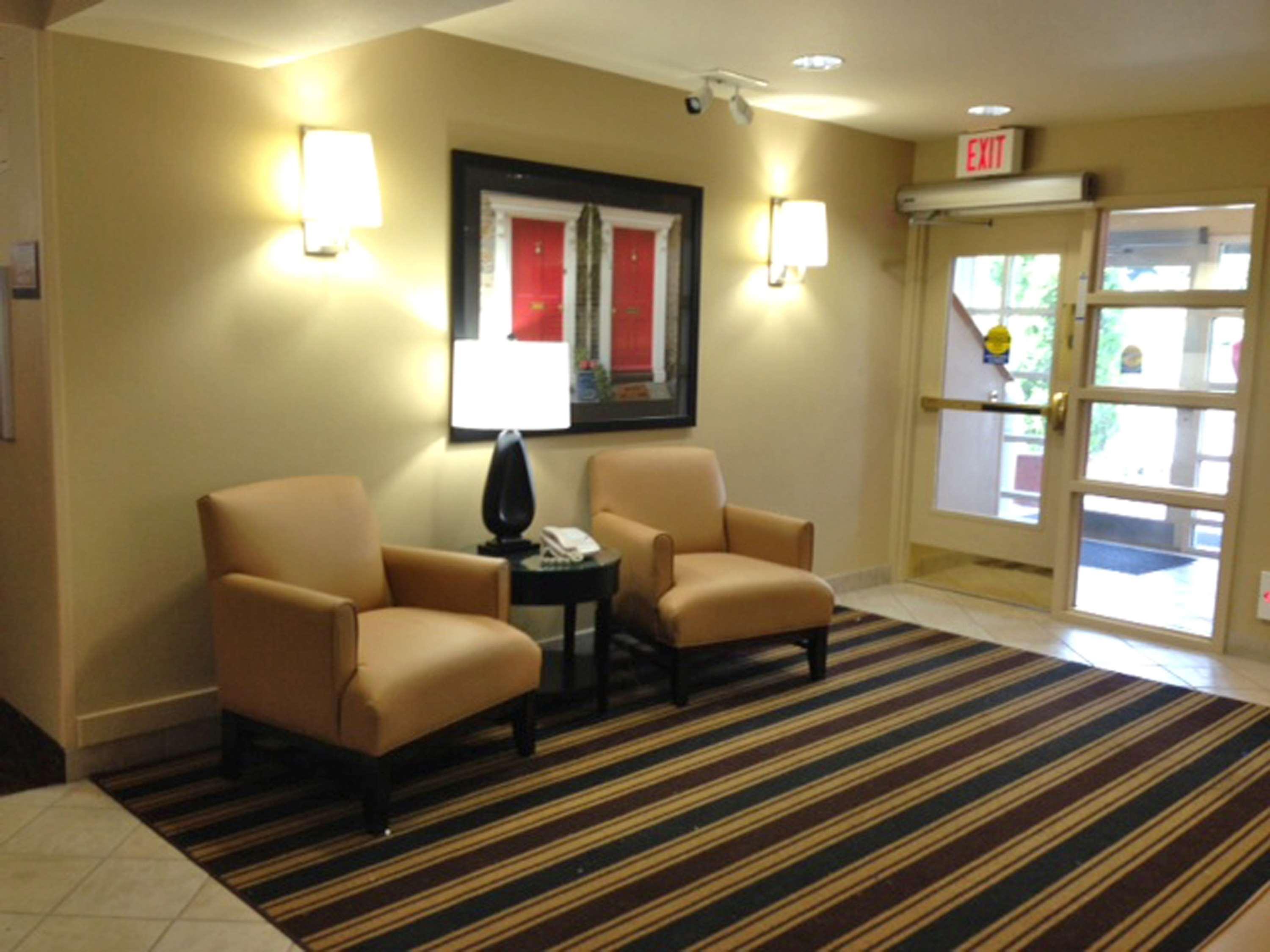 Vista Lobby Extended Stay America-Boston-Waltham-32 4th Ave