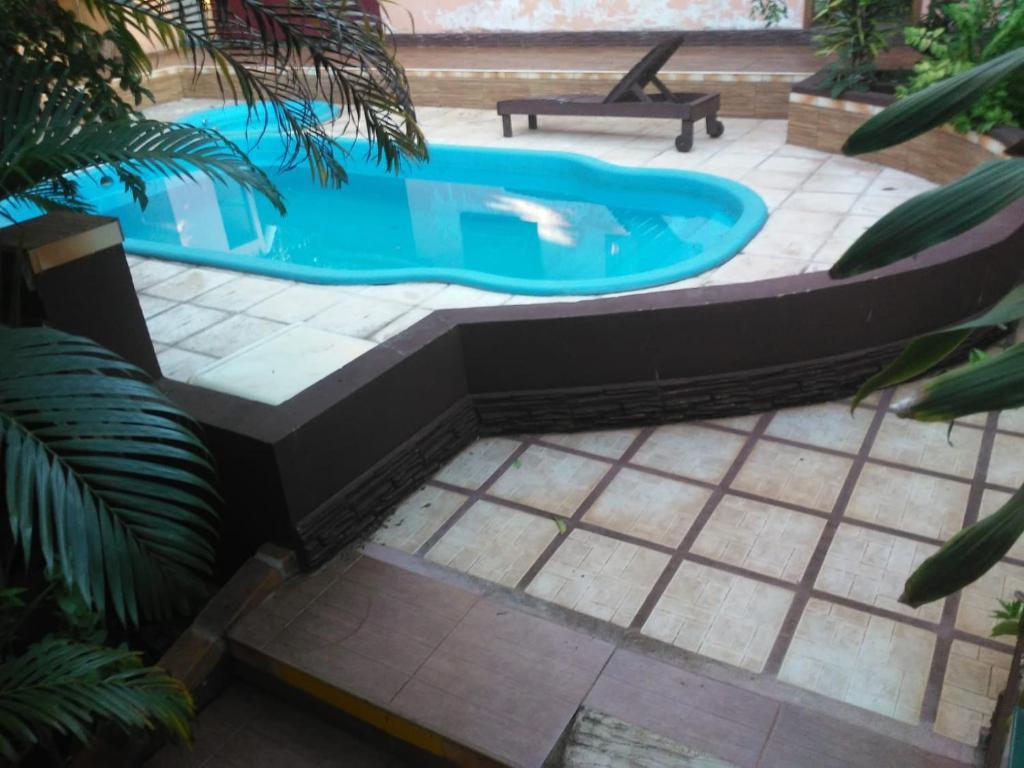 Vista Piscina El Uru Suite Hotel