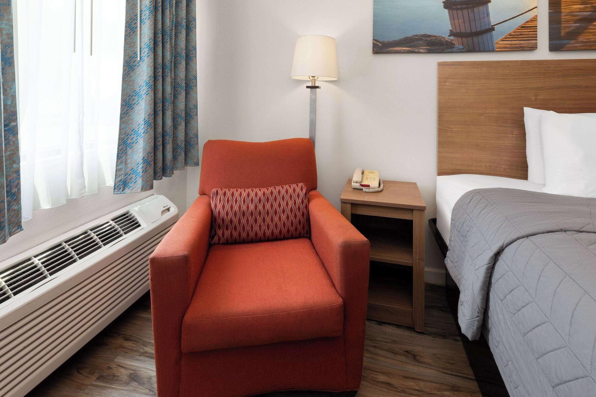 Habitación Days Inn by Wyndham Biloxi Beach