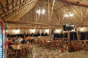 Alojamiento - Mr Cowboy hotel y restaurante