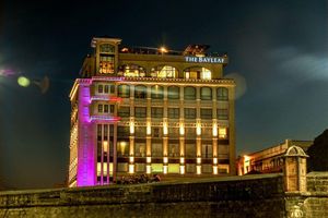 Alojamiento - The Bayleaf Intramuros Hotel