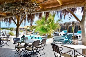 Alojamiento - Ocean Breeze Boutique Hotel & Marina