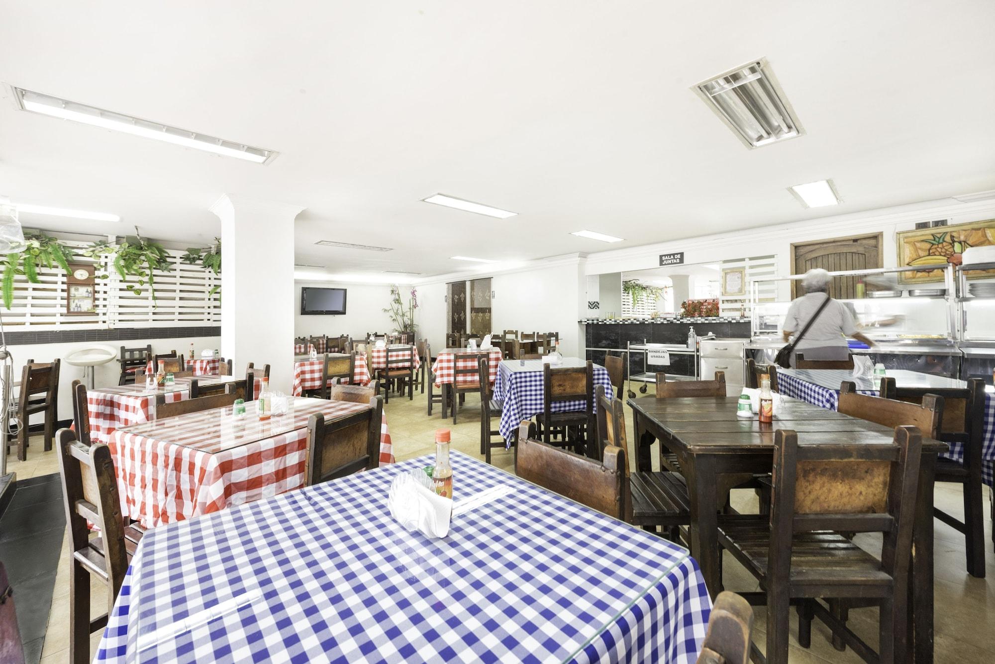 Restaurant Ayenda 1120 Comercial