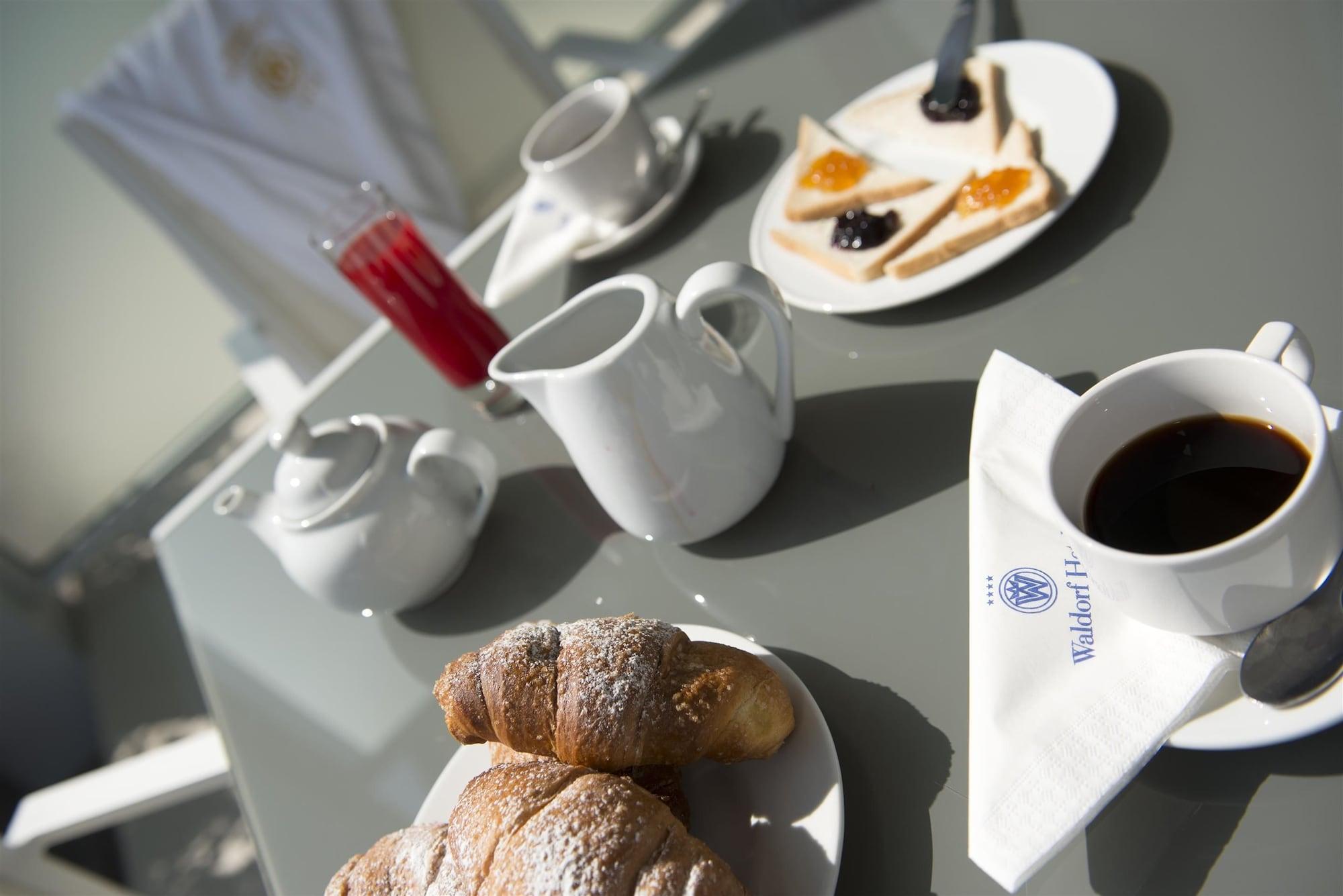 Restaurant Waldorf Suite Hotel