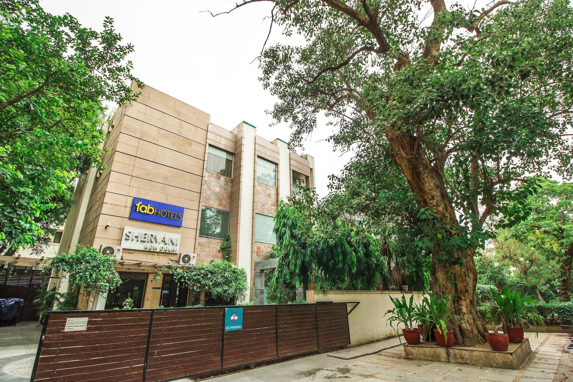 Vista Exterior FabHotel Prime Shervani