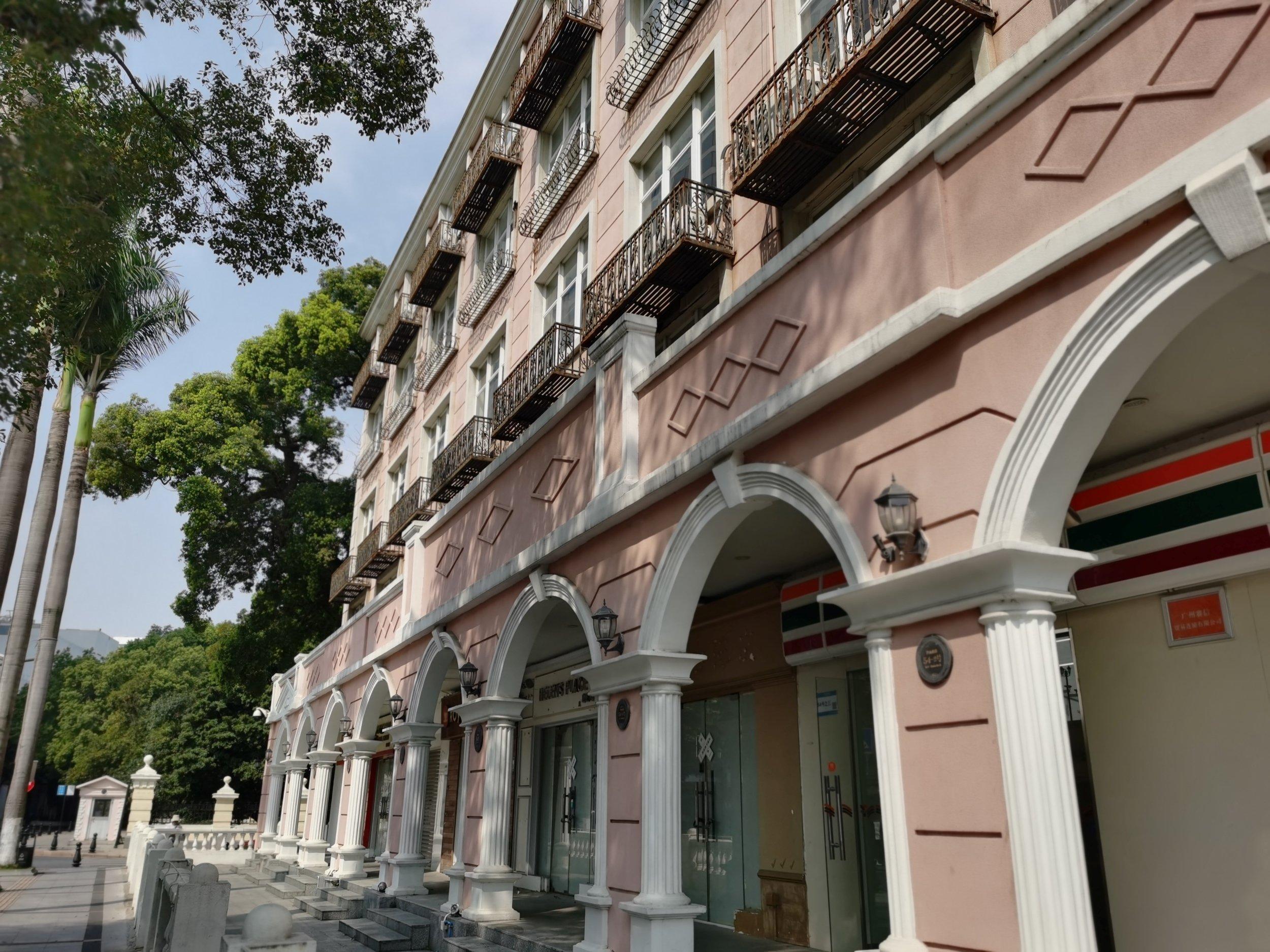 Vista Exterior voco Guangzhou Shifu by IHG