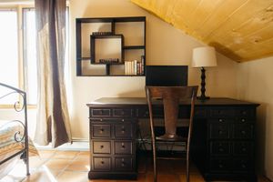 Alojamiento - Blue Bird Farm - Spacious Stylish 5 bed/3 bath Taos Farmhouse with AC