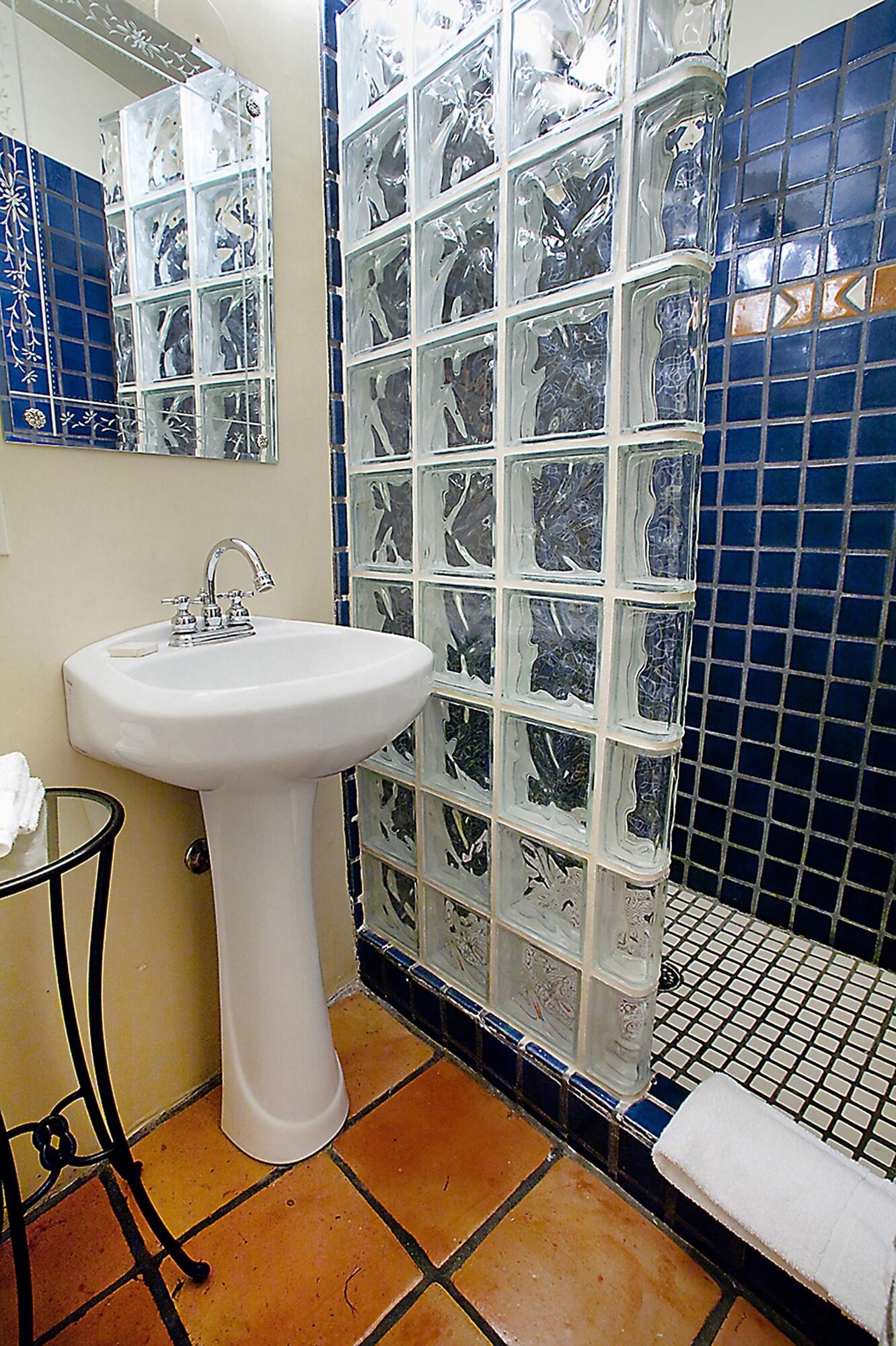 Equipamiento de Habitación Casa de Tres Lunas