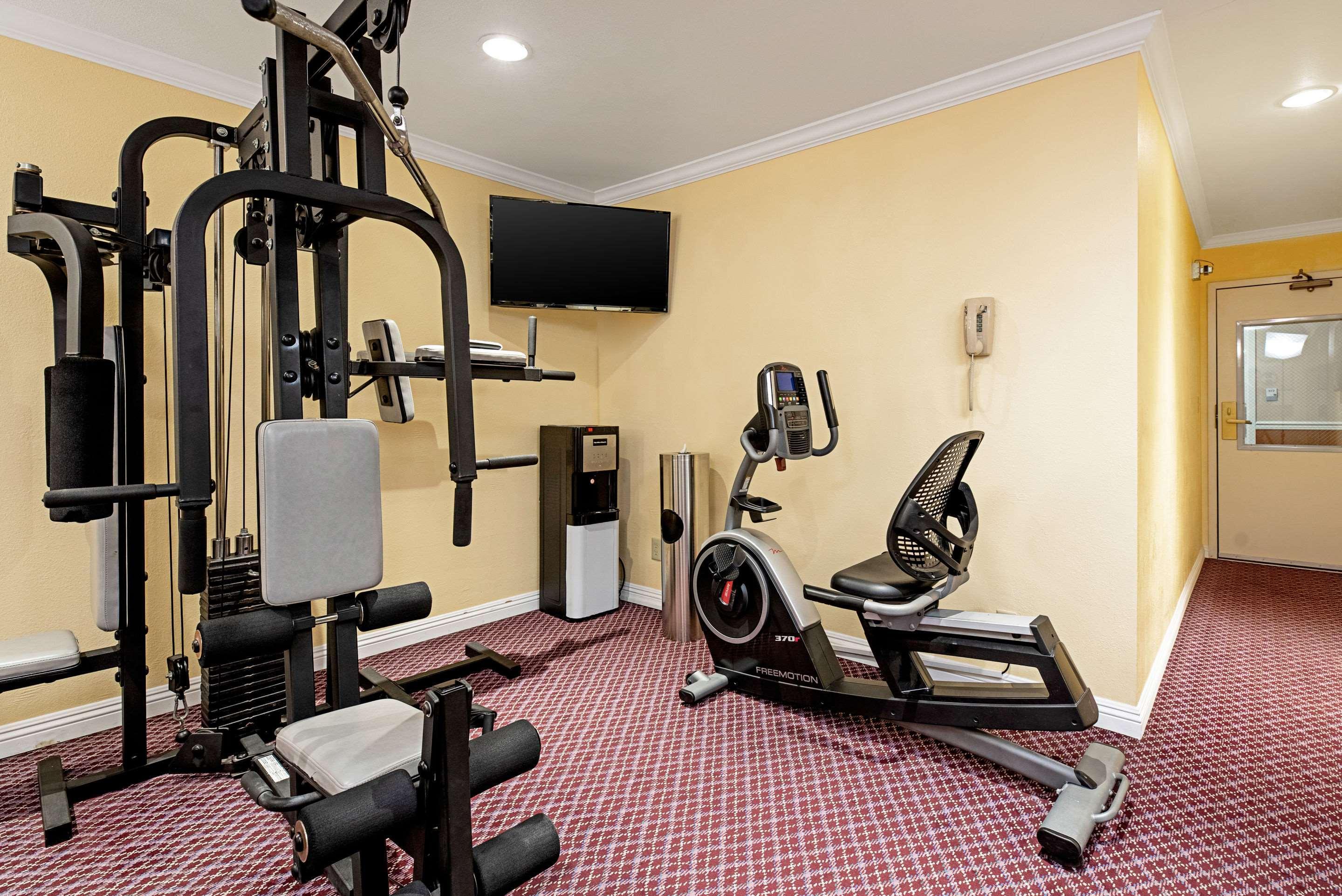 Instalaciones Recreativas Clarion Inn Silicon Valley