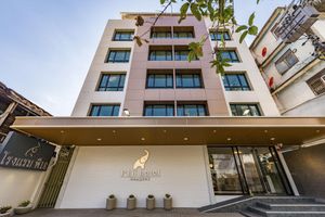 Alojamiento - P18 Hotel