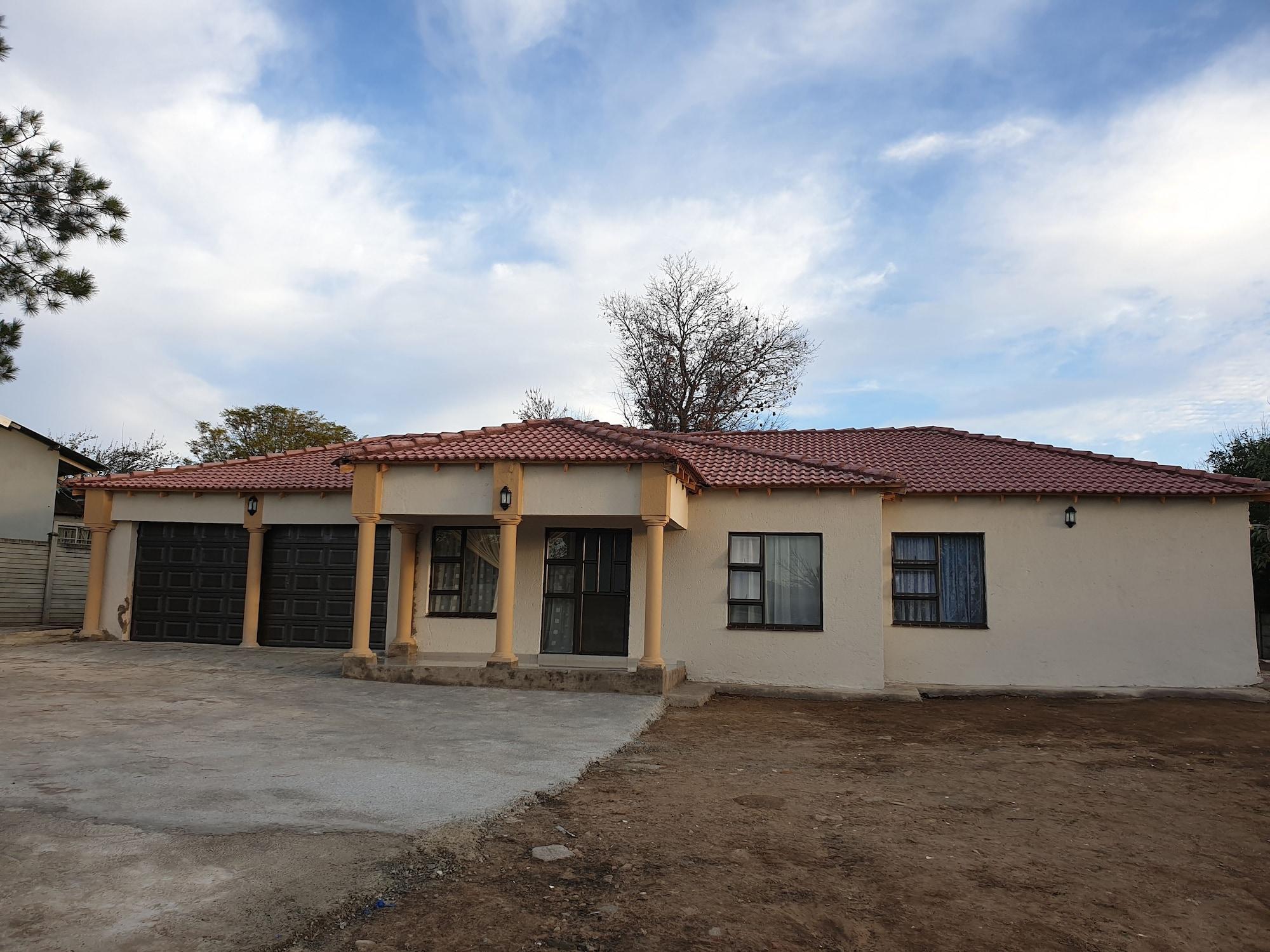 Vista Exterior Lindo Guest House