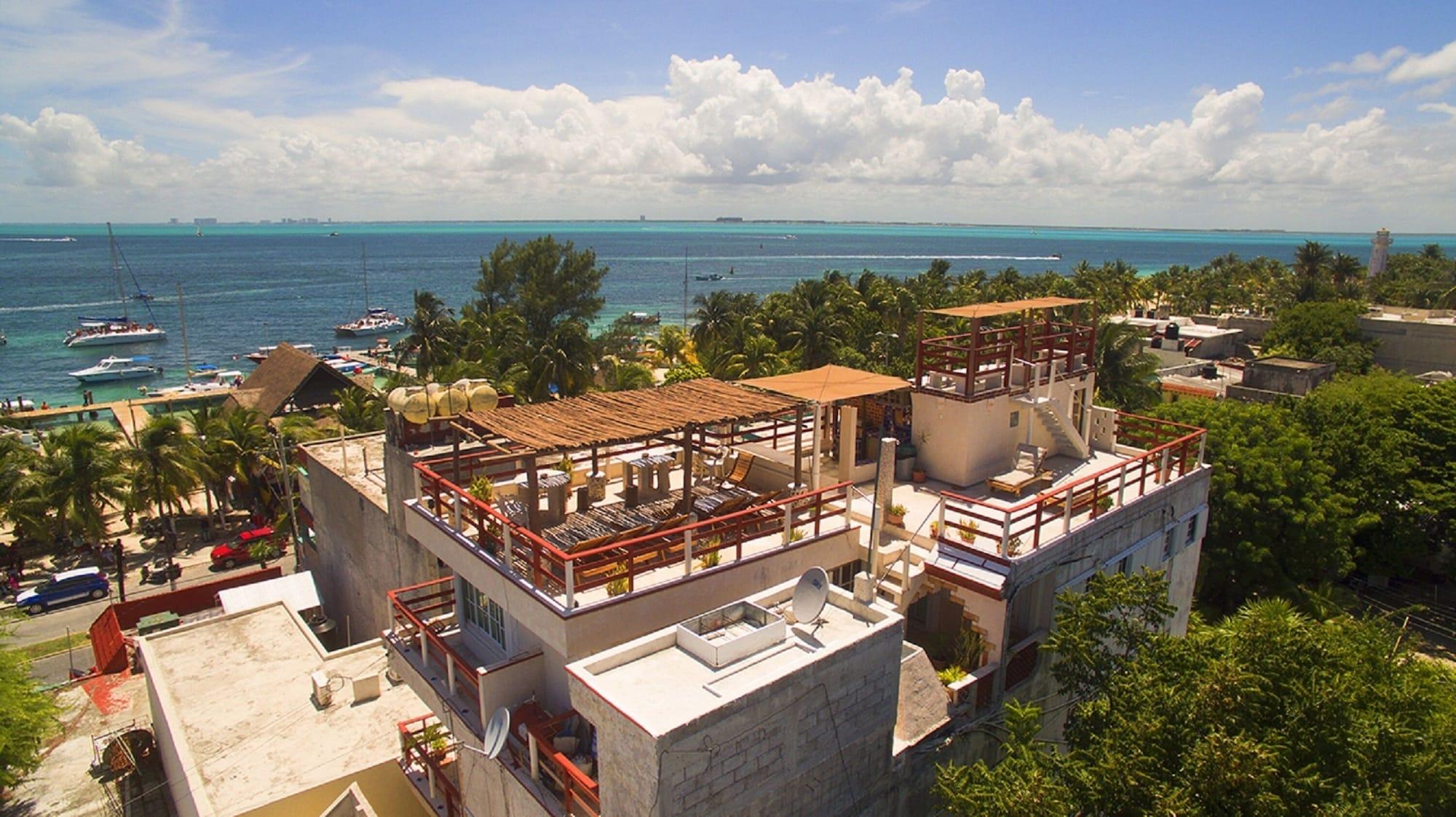 Vista Exterior Hotel Sol Caribe