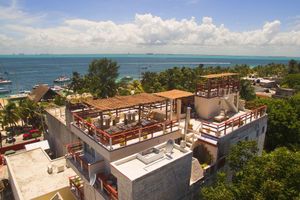 Hoteles con Area Infantil Cerca de Playa Norte