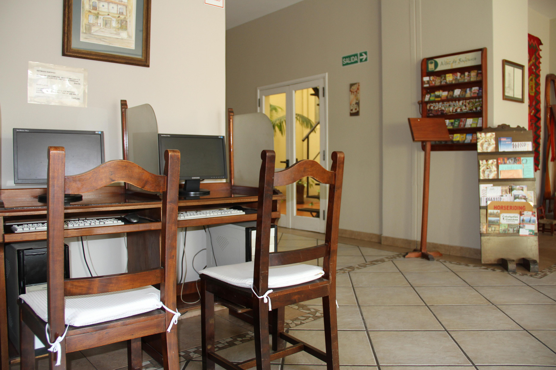 Comodidades del Alojamiento Altos De Balcarce Hotel