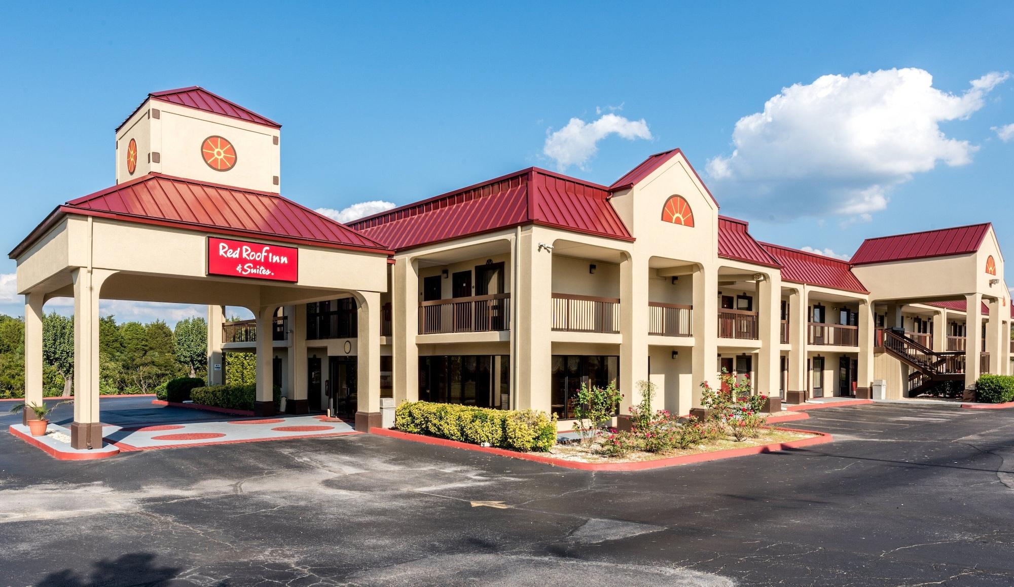 Varios Red Roof Inn & Suites Clinton, TN