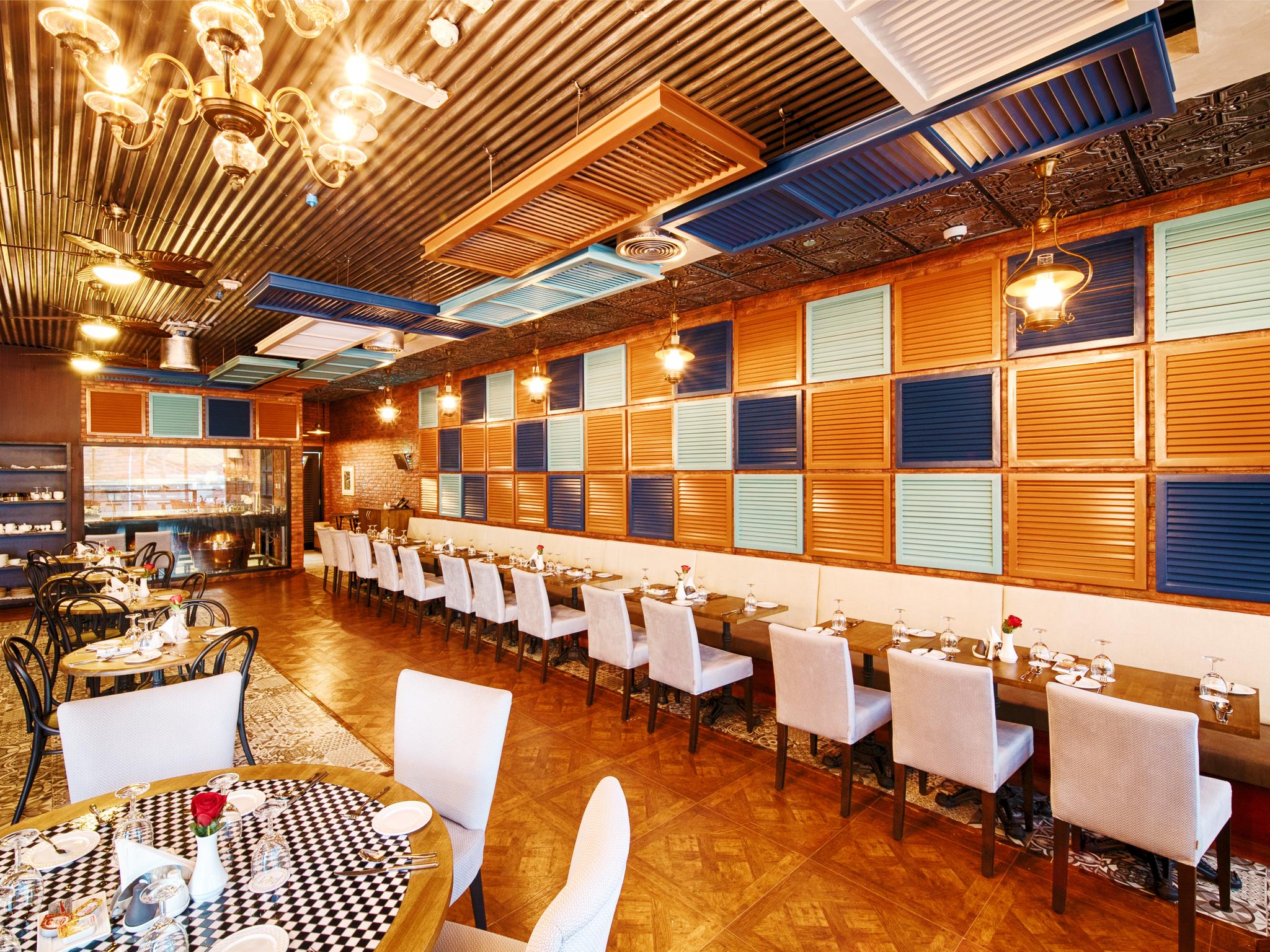 Restaurant Rose Park Hotel Al Barsha