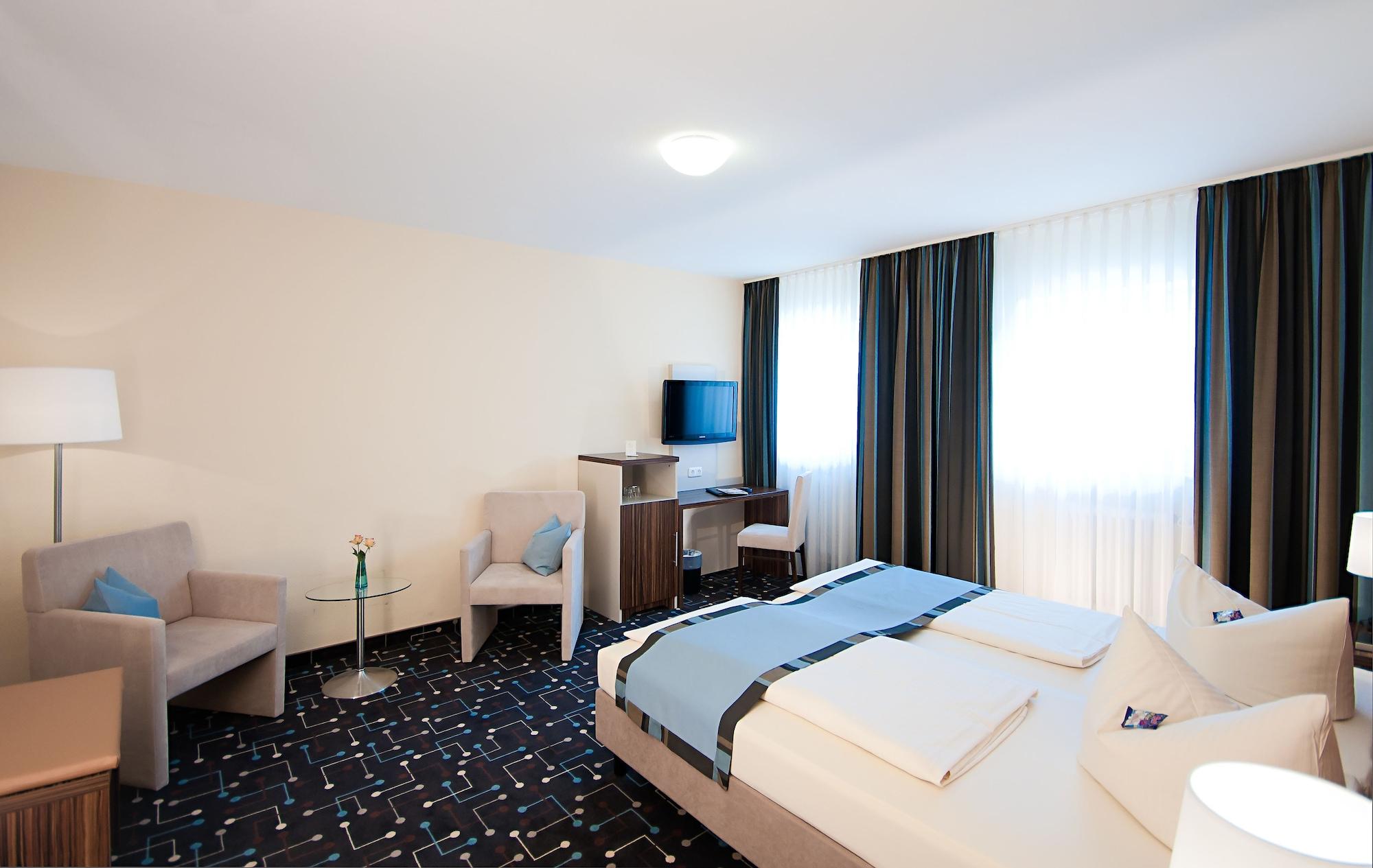 Varios Hotel Königer