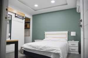 Alojamiento - Casa moderna equipada como hotel Habitación 1