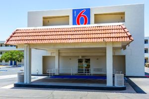 Alojamiento - Motel 6 Tempe, AZ – Phoenix Airport – Priest Dr