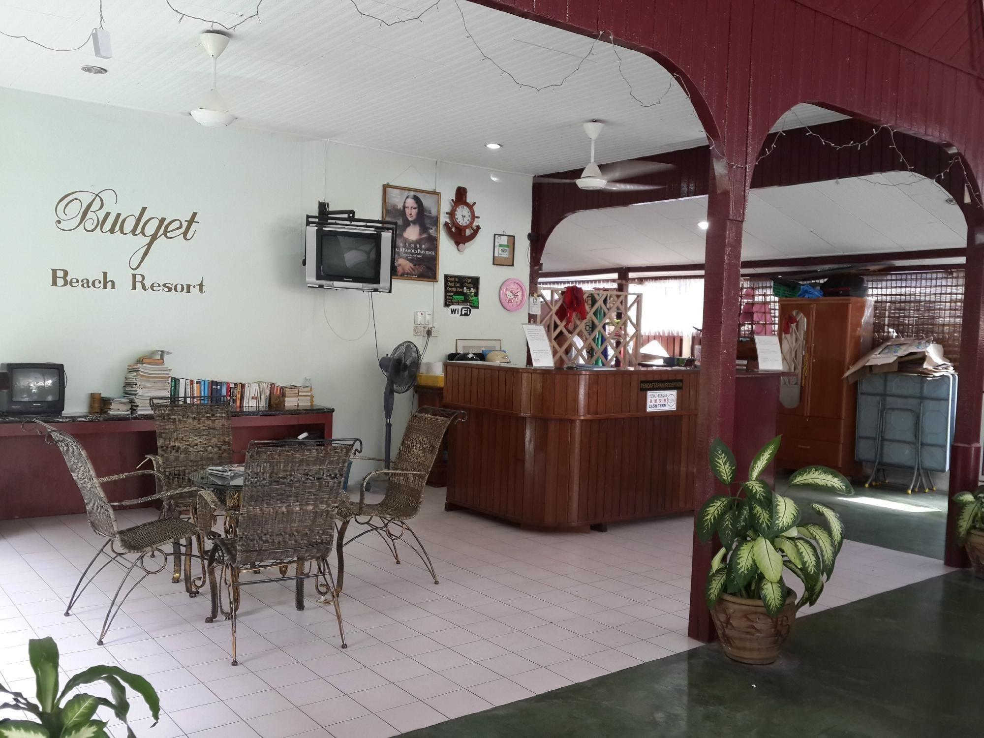 Vista Exterior Budget Beach Resort