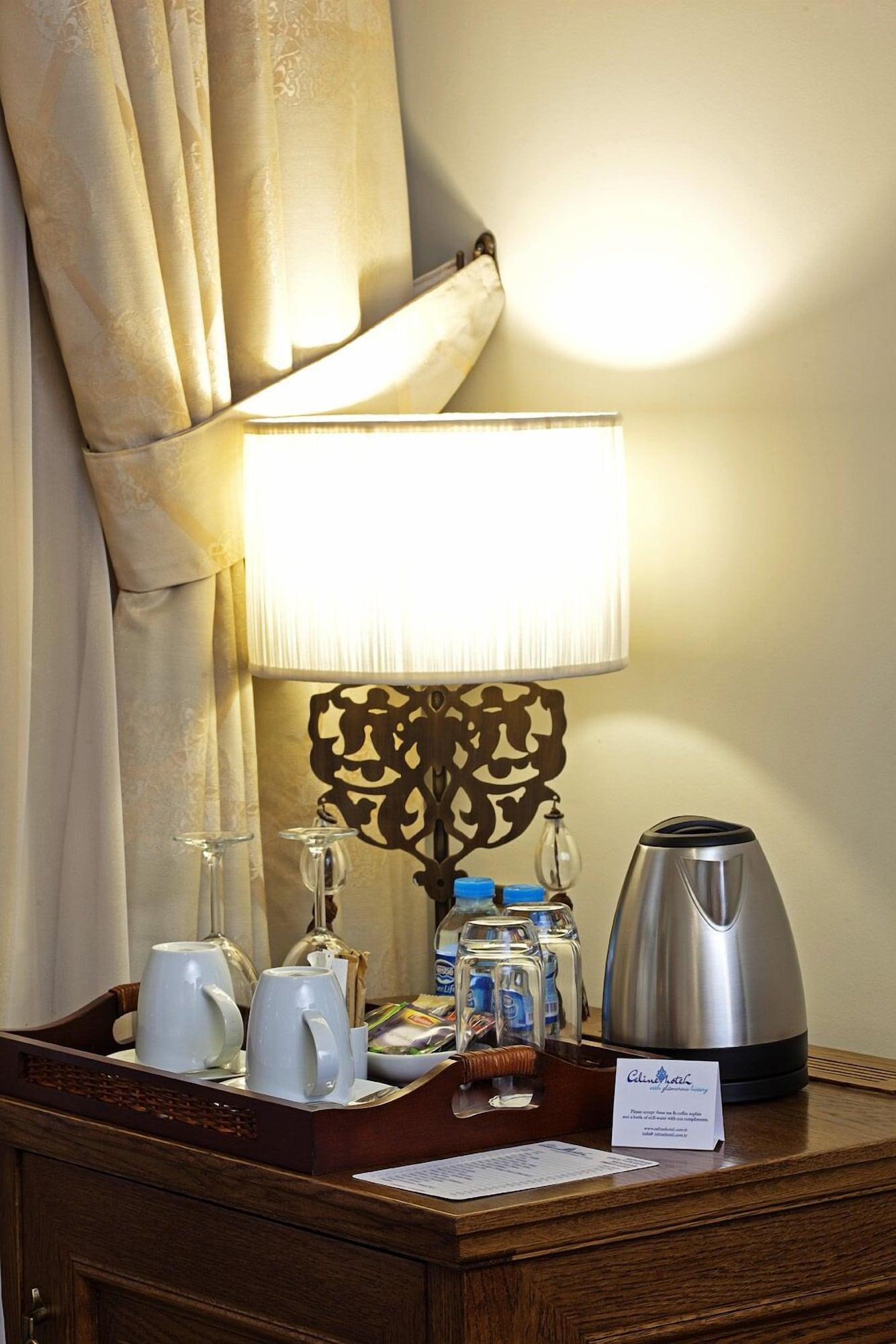 Set de Habitación Celine Hotel