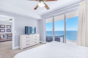 Renta Vacacional - Twin Palms 1701