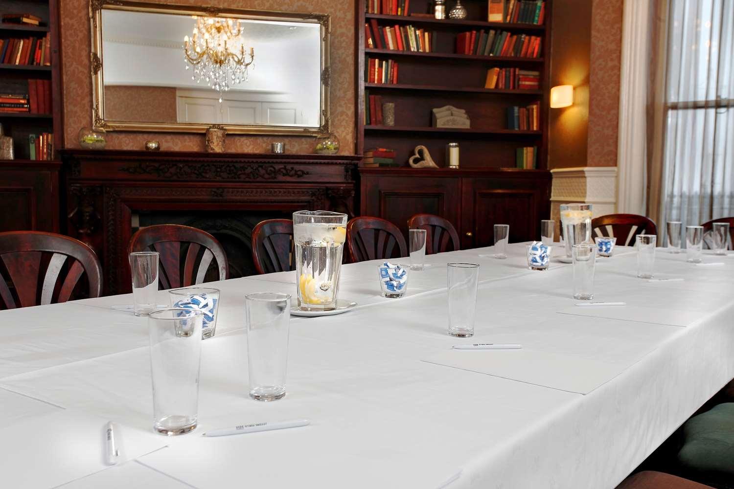 Sala de Reuniones Hotel Hatfield