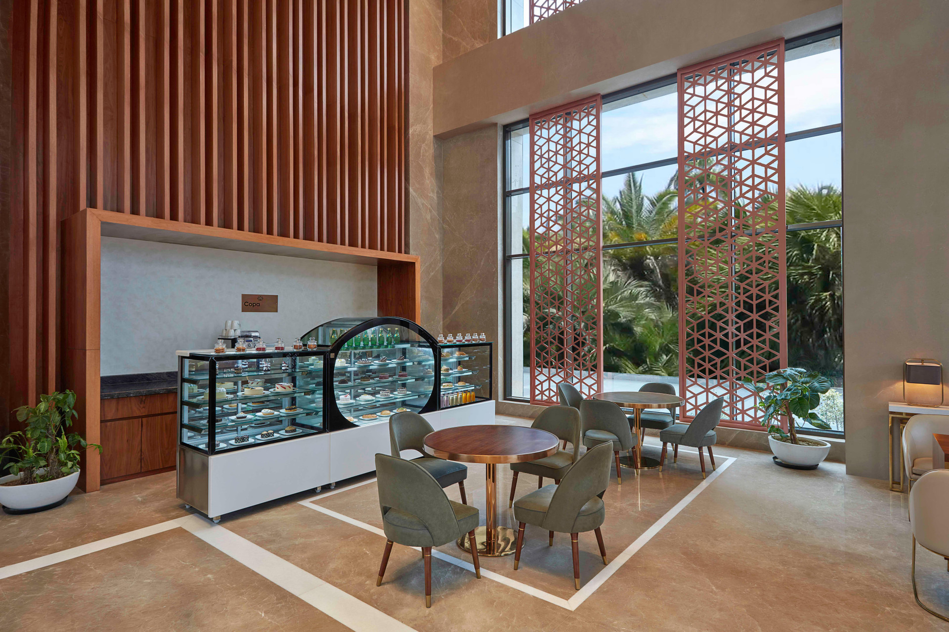 Vista Lobby DoubleTree by Hilton Varanasi