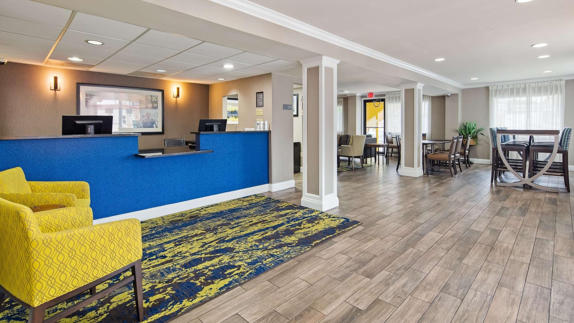 Vista Lobby Best Western Annapolis