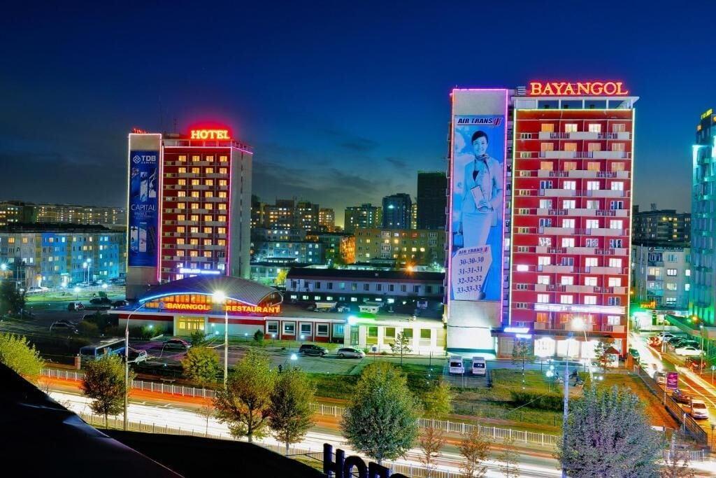 Varios Bayangol Hotel