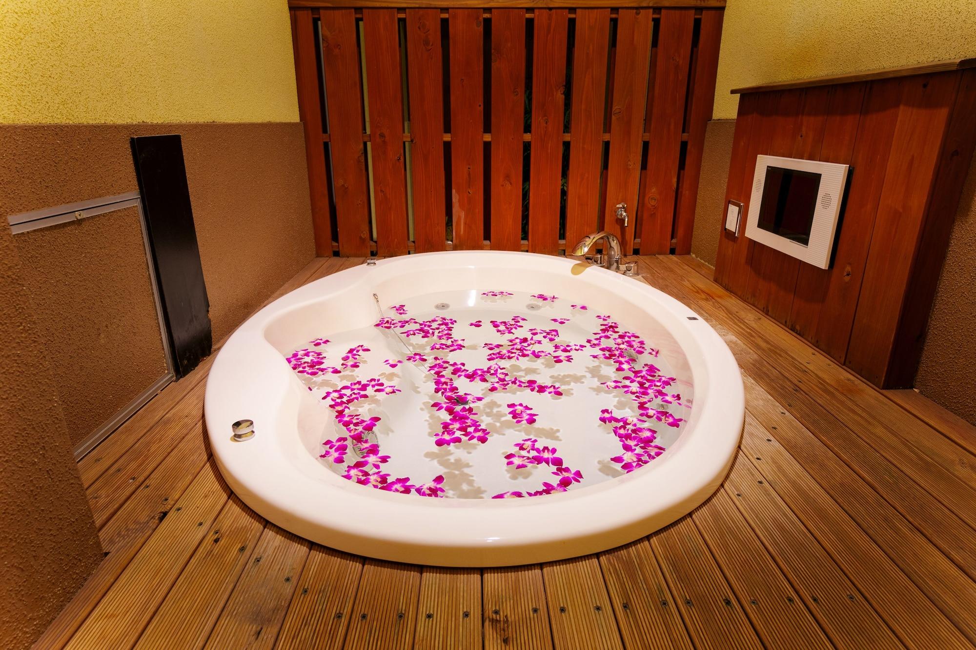 Equipamiento de Habitación Hotel & Spa Lotus – Adults Only