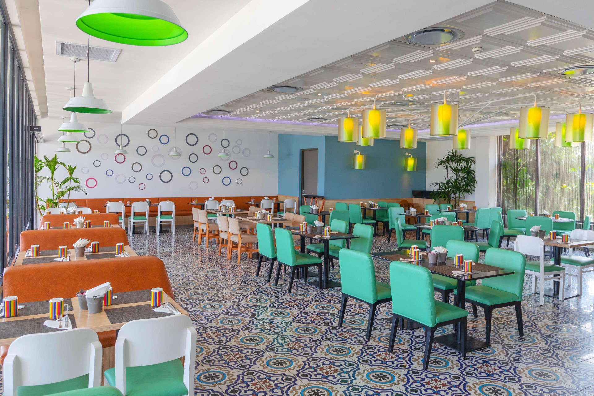 Restaurant Park Inn by Radisson Libreville