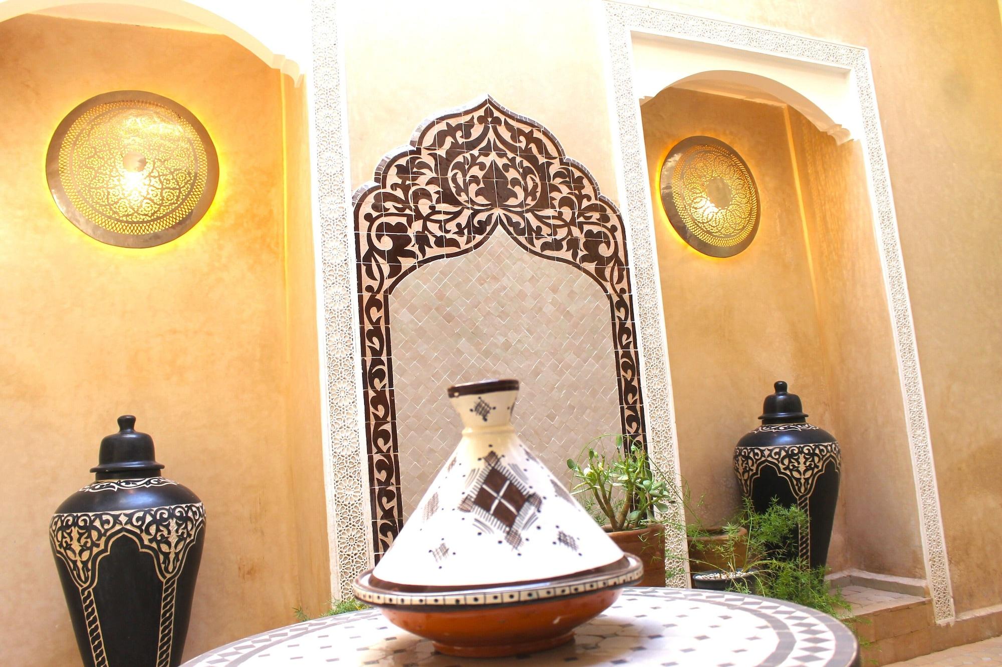 Vista Lobby Riad Tazzori