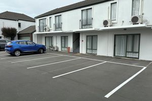 Alojamiento - Courtesy Court Motel