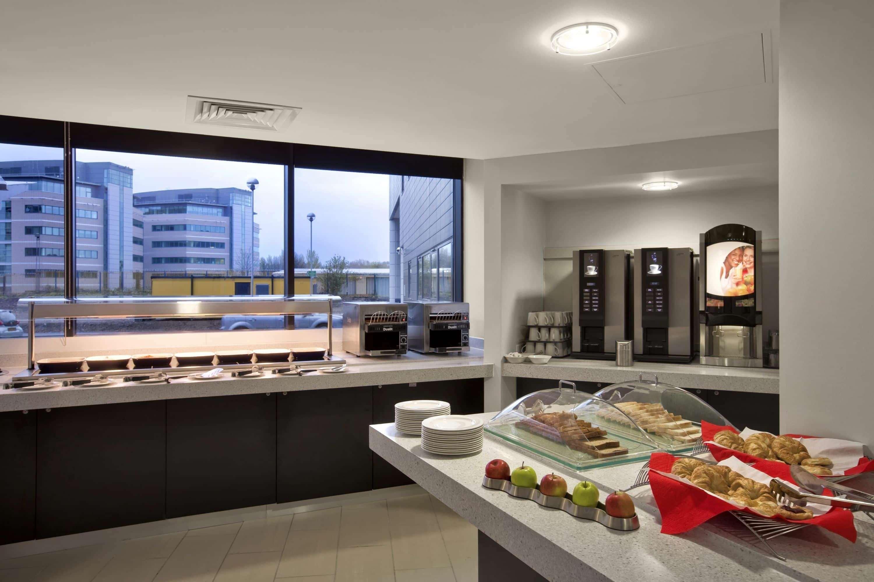 Restaurant Ramada Encore by Wyndham Newcastle-Gateshead