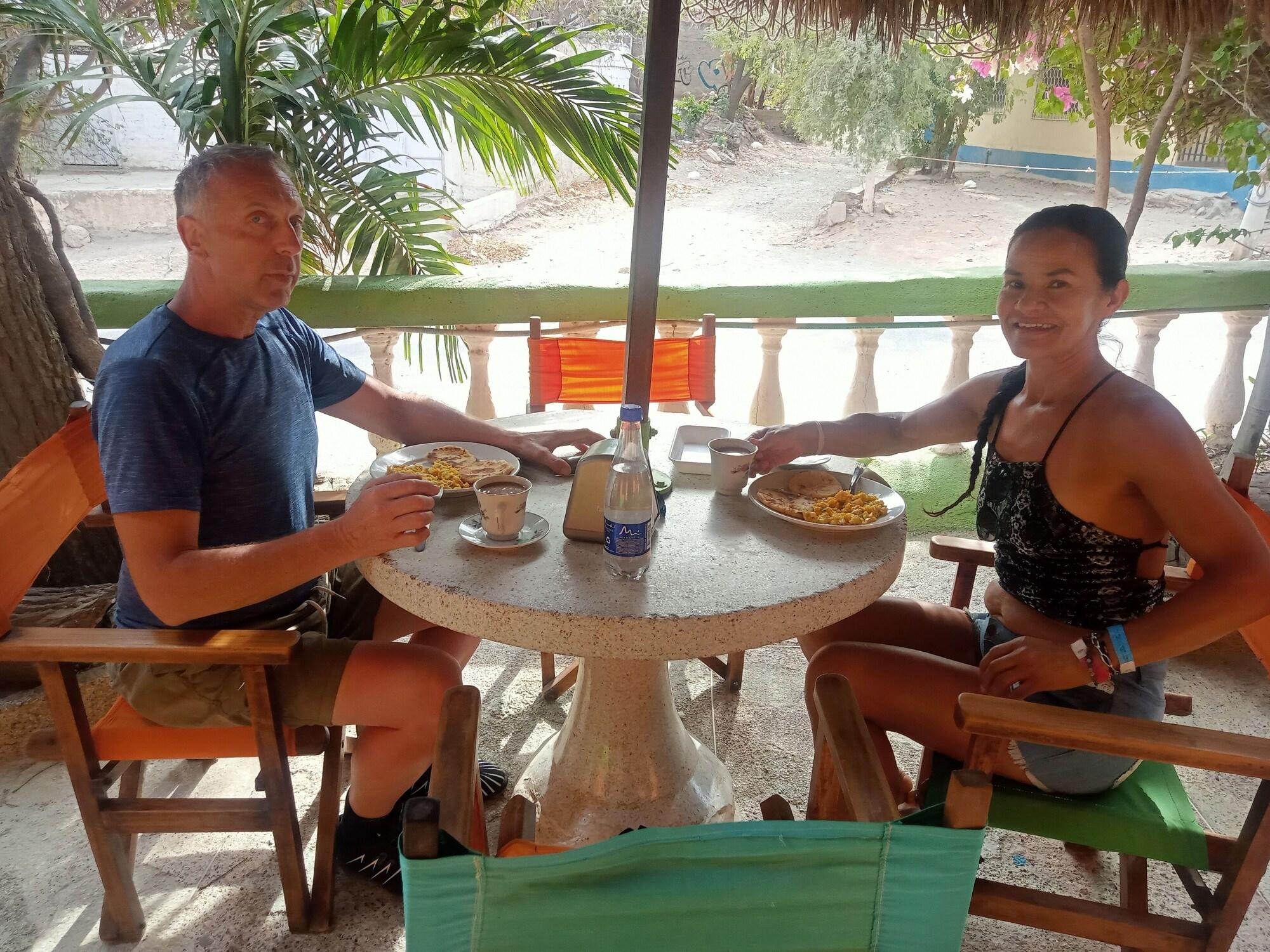 Restaurant Hostal pelikan taganga