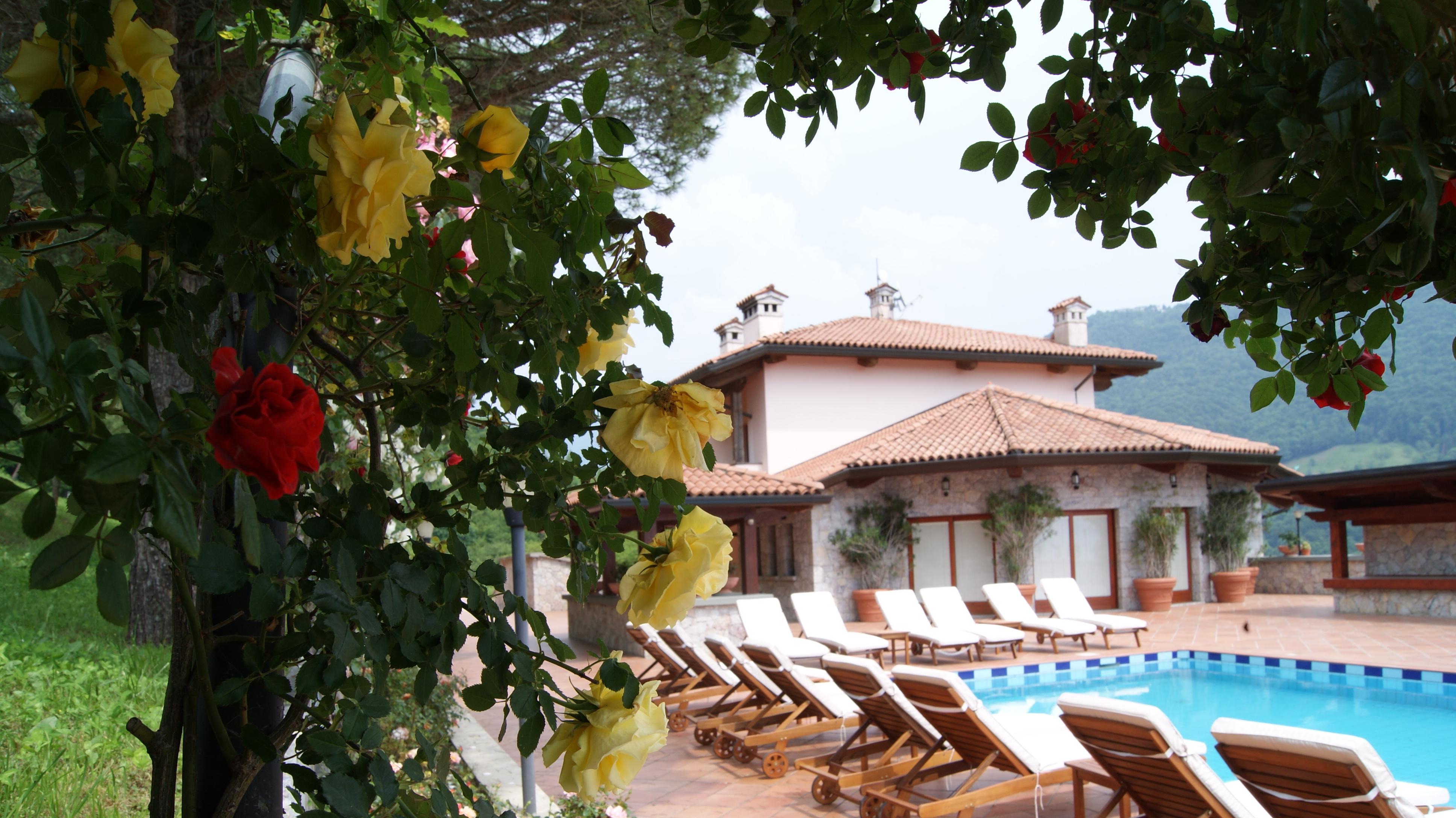 Vista Exterior Resort Ninfea San Pellegrino Terme